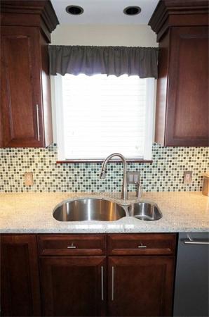261 Austin Street Fall River, MA 02723 - Photo 5 of 22 Gallery Image 5