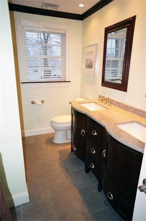 261 Austin Street Fall River, MA 02723 - Photo 8 of 22 Gallery Image 8