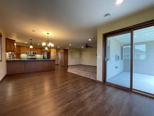 $289,900 | 101 Brittany Way Southeast, Grand Meadow, MN 55936