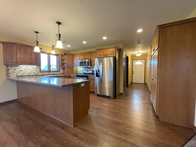 $289,900 | 101 Brittany Way Southeast, Grand Meadow, MN 55936