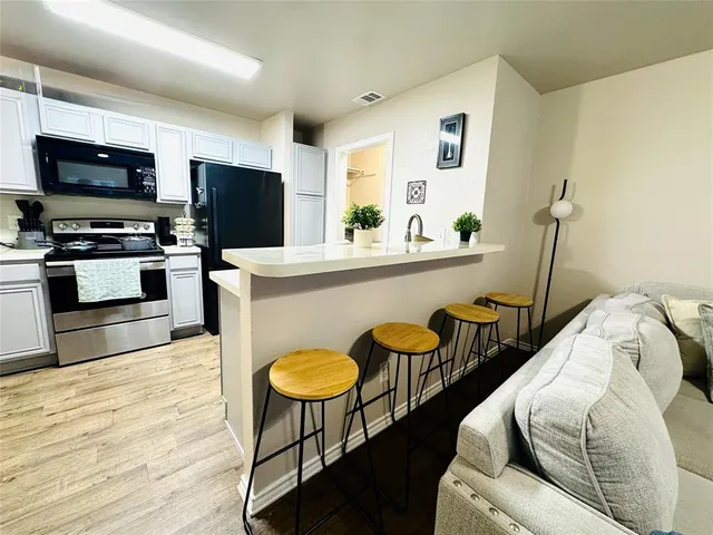 $4,000 | 2808 Sunset Strip Drive, Glenn Heights, TX 75154