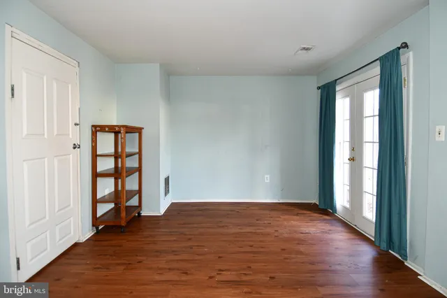 $339,000 | 14623 Bakersfield Street, Woodbridge, VA 22193