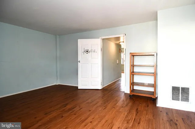 $339,000 | 14623 Bakersfield Street, Woodbridge, VA 22193