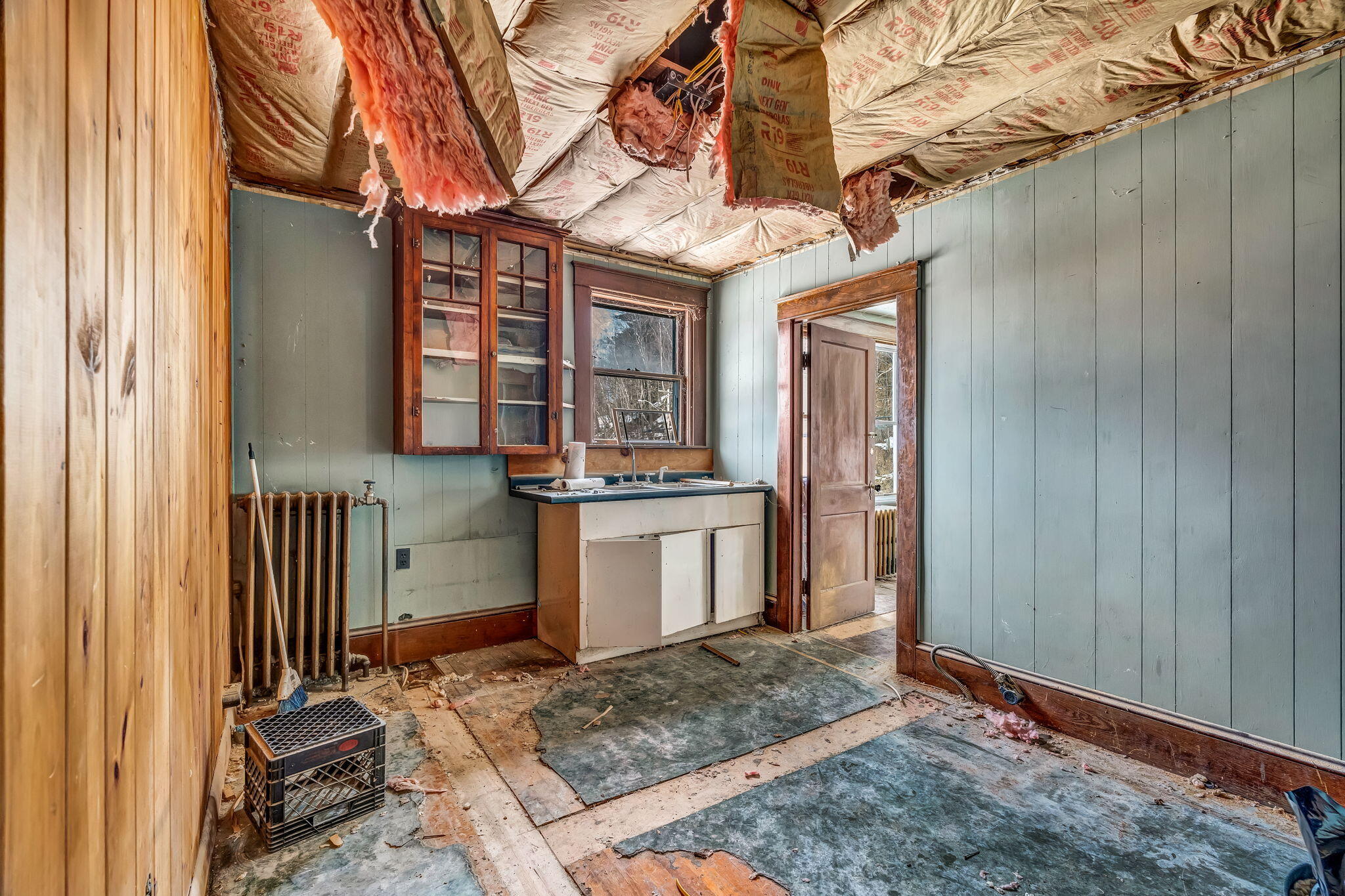 346-348 Main Street Bingham, ME 04920 - Photo 35 of 62 2nd Floor Apartment Unit 1