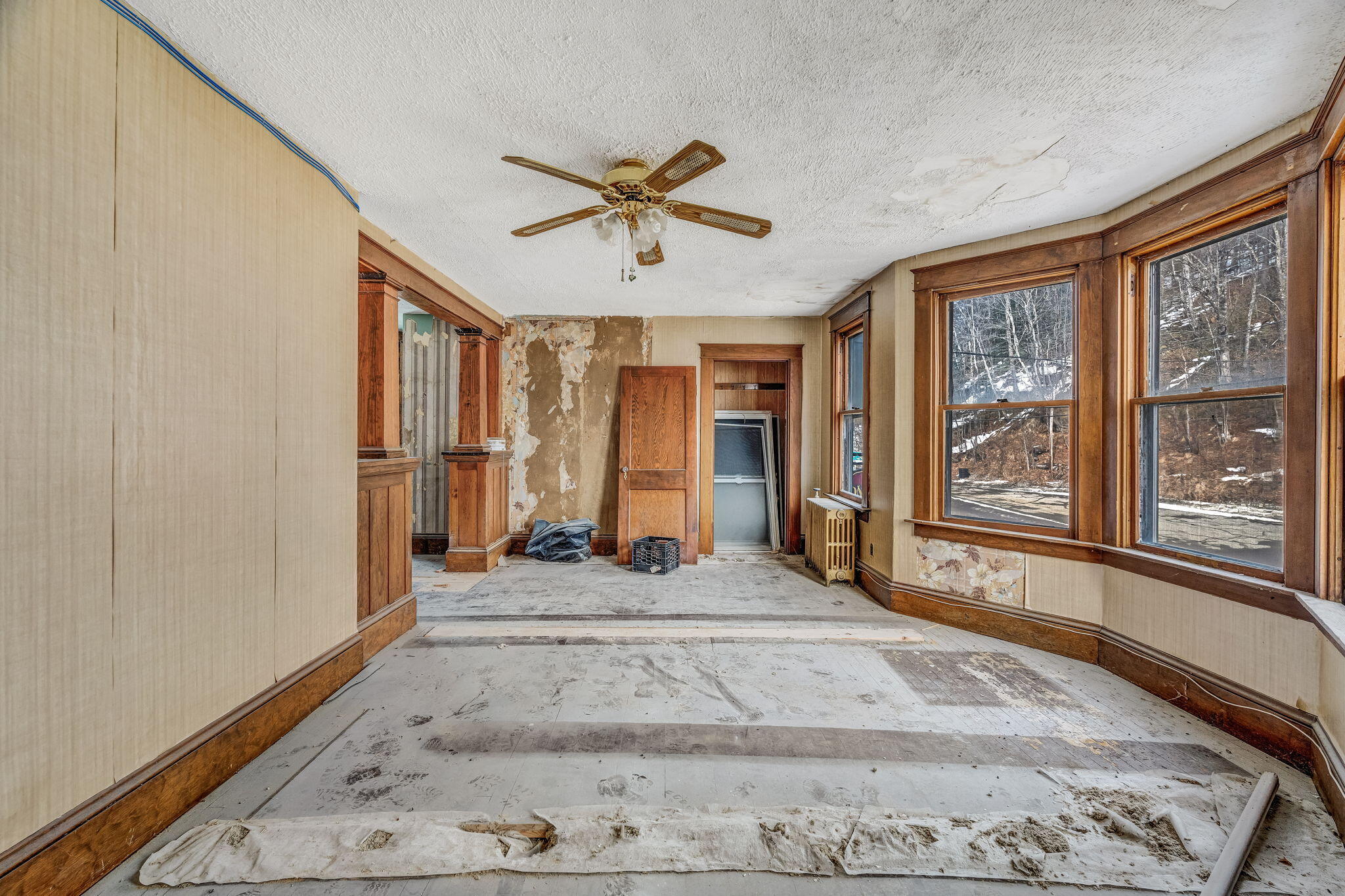 346-348 Main Street Bingham, ME 04920 - Photo 40 of 62 2nd Floor Apartment Unit 1