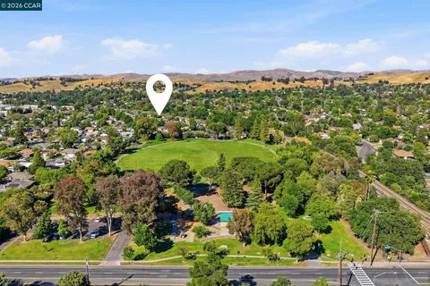 $885,000 | 2282 Charlotte Avenue, Concord, CA 94518