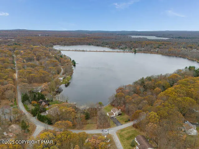 $299,900 | 1249 Lexington Avenue, Mount Pocono, PA 18344