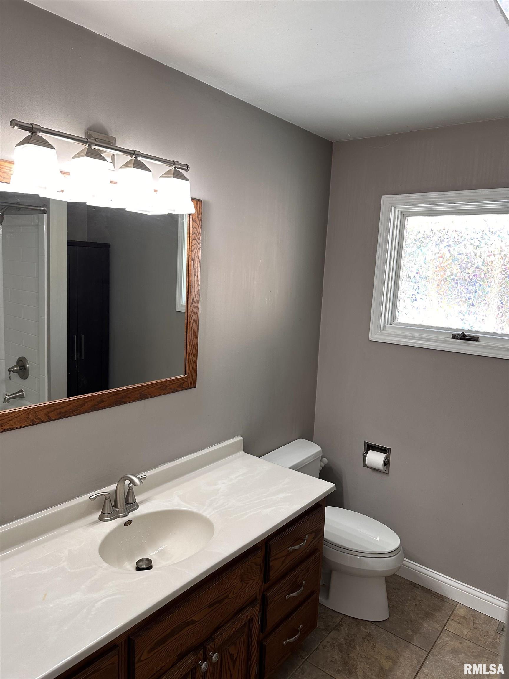 5915 Long Creek Drive Rochester, IL 62563 - Photo 26 of 38