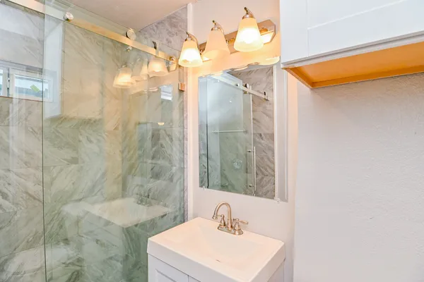 $285,000 | 4714 Nichols Street, Houston, TX 77020
