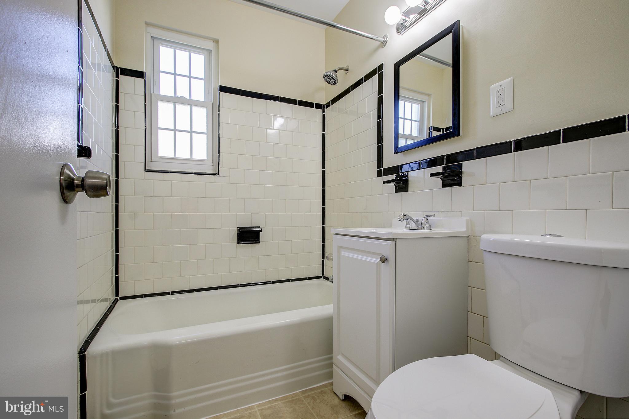 4713 Olden Road Rockville, MD 20852 - Photo 16 of 24 1st Floor Full Bath