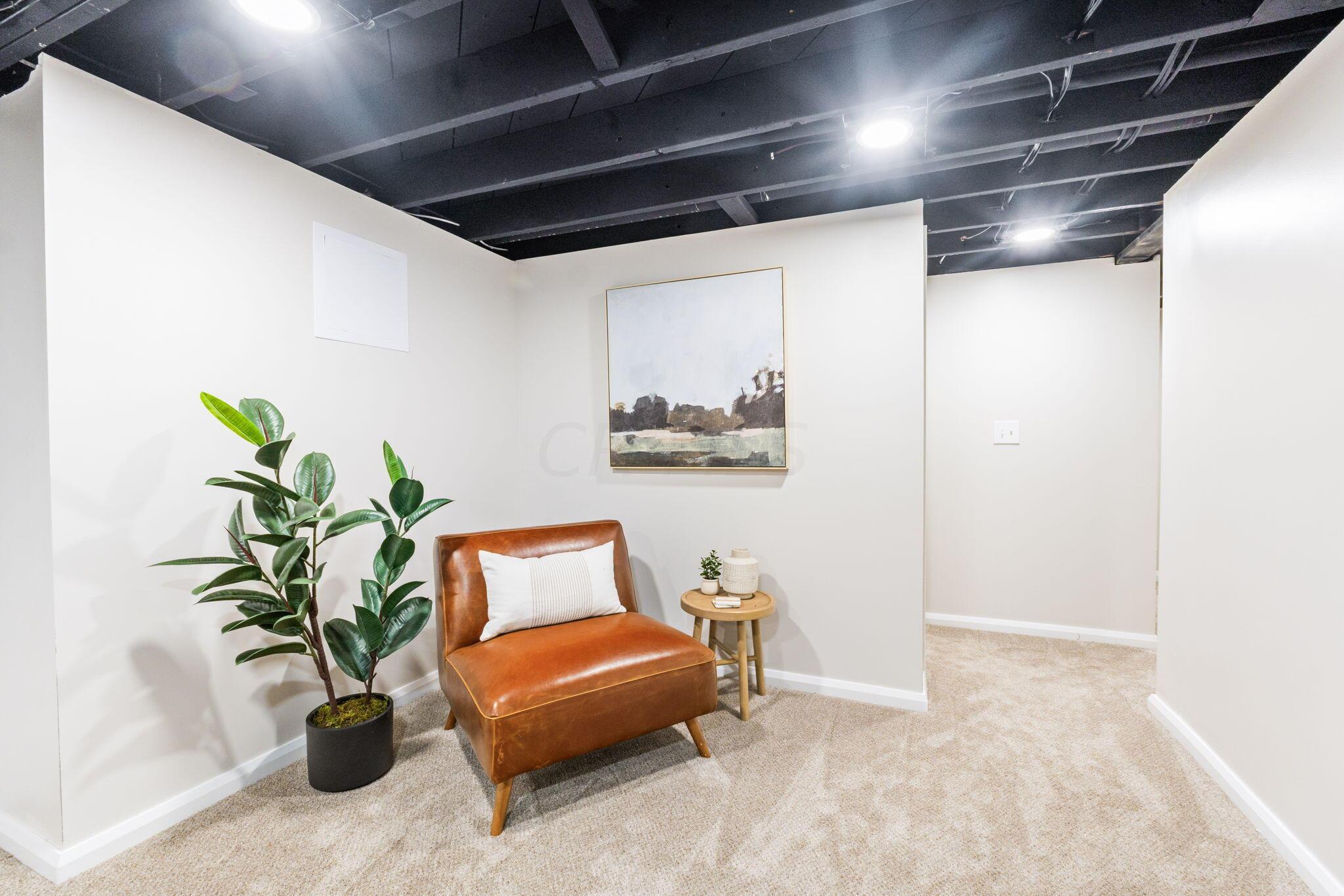 1081 Racine Avenue Columbus, OH 43204 - Photo 47 of 53 1081 Racine Ave (Interior)-31