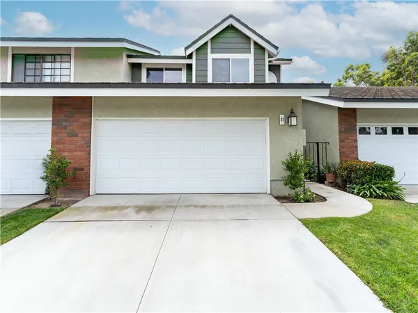 $1,250,000 | 31 Echo Run, Irvine, CA 92614