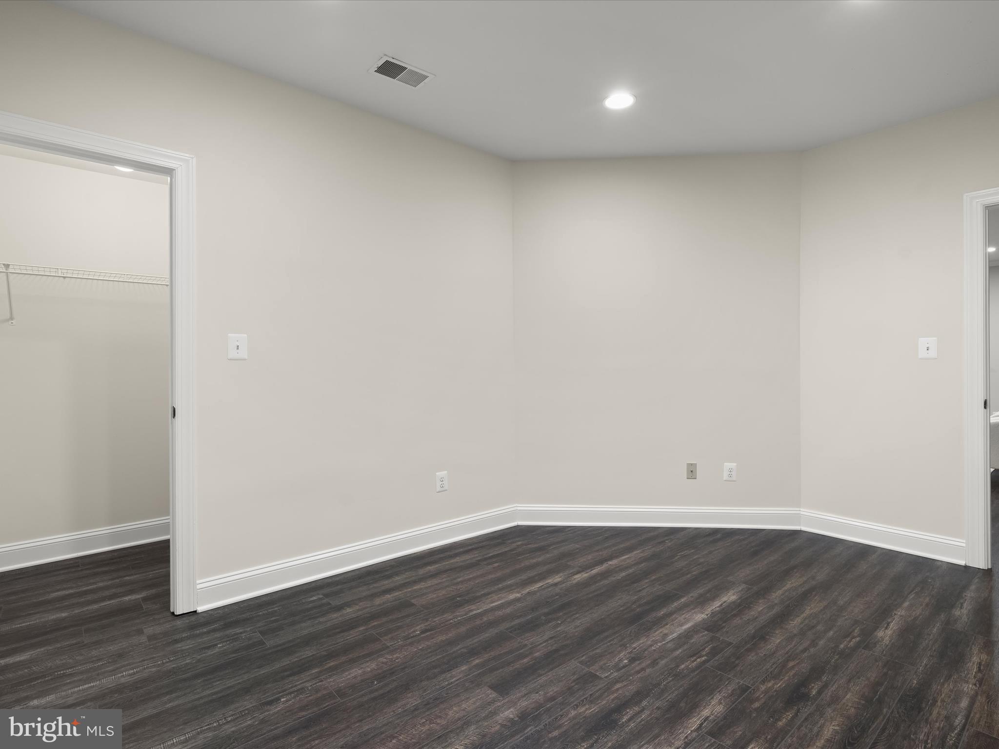 1302 South Glebe Road Arlington, VA 22204 - Photo 46 of 79 glebe049