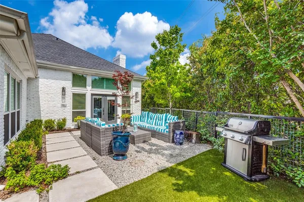 $6,500 | 7220 Lavendale Circle, Dallas, TX 75230