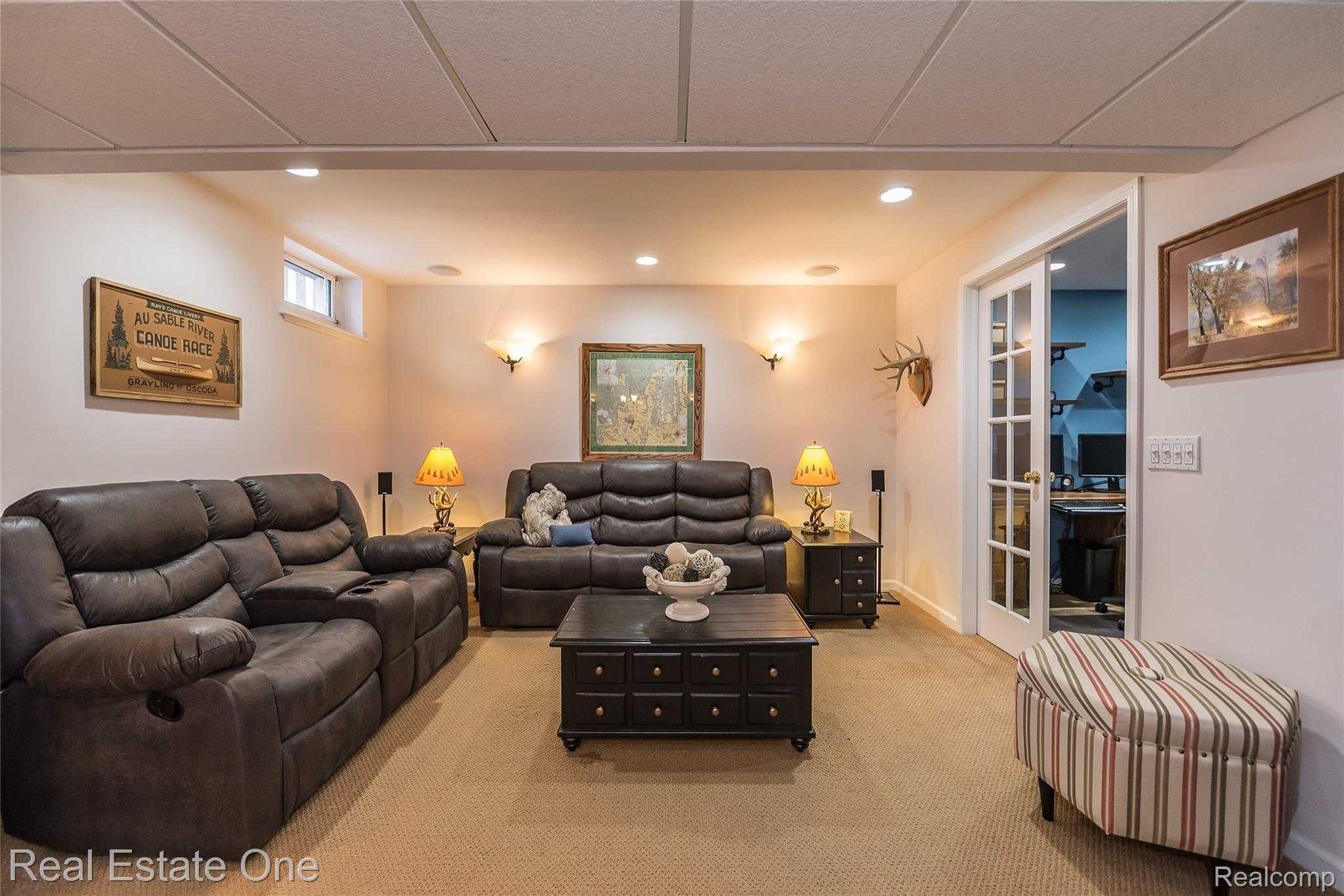 2358 Summit Cedar Howell, MI 48855 - Photo 43 of 55 DSC_4672.jpg