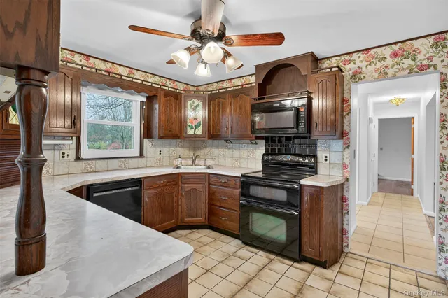 $580,000 | 28 Miller Drive, Hopewell Junction, NY 12533