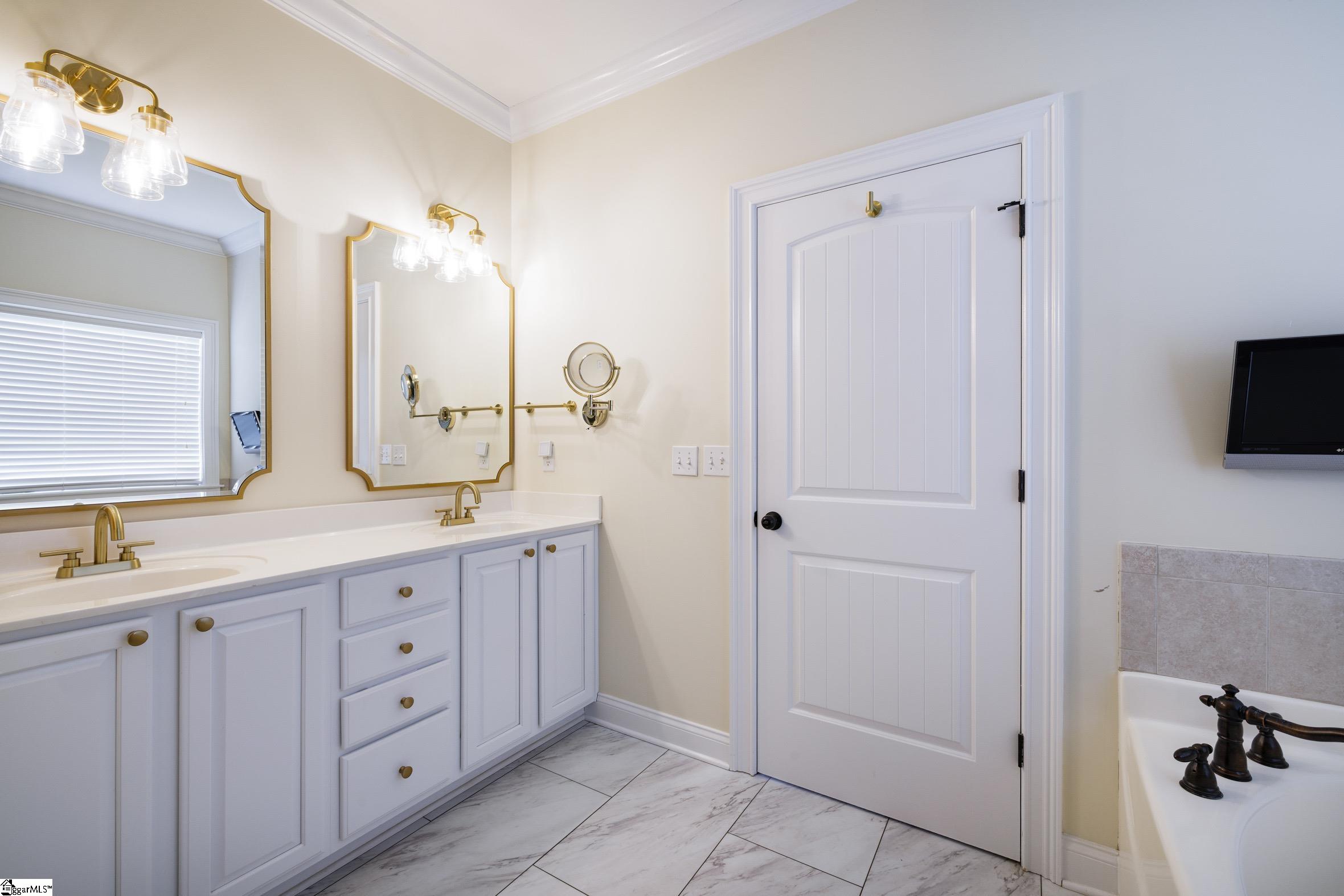 206 Ridenour Avenue Greenville, SC 29617 - Photo 23 of 46 Gallery Image 23