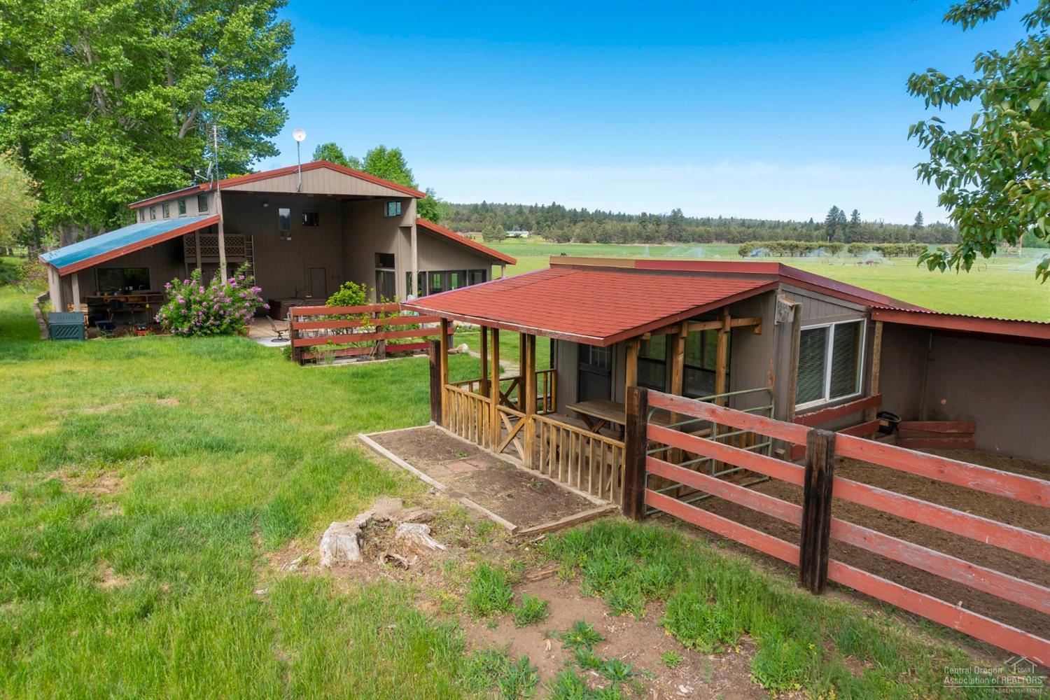 64850 Collins Road Bend, OR 97703 - Photo 14 of 15 Gallery Image 14