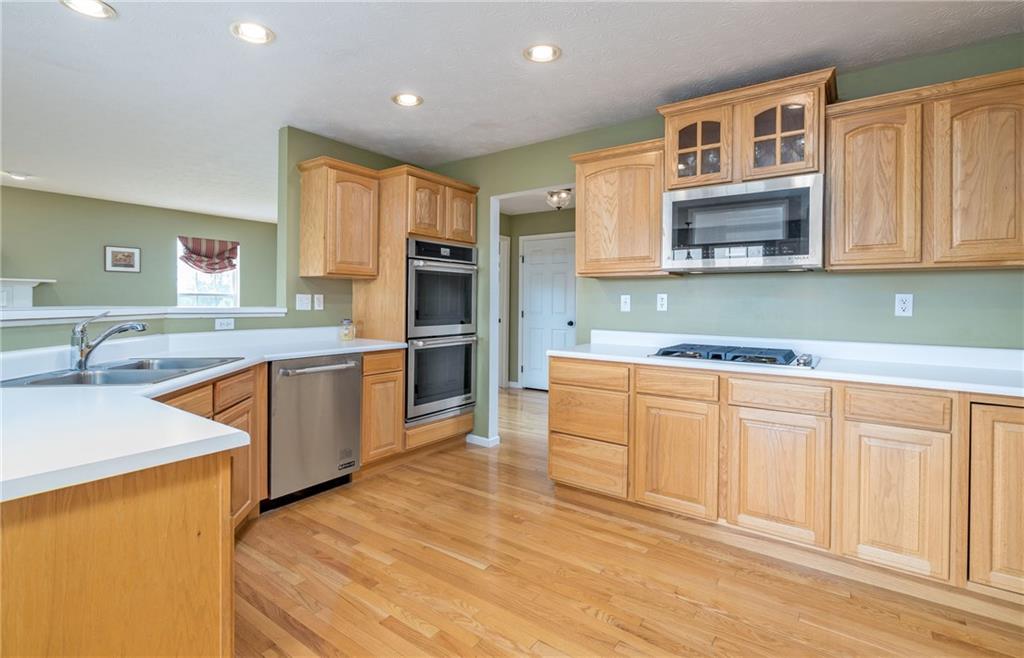 204 Buffalo Ridge Road Canonsburg, PA 15317 - Photo 8 of 25 Gallery Image 8