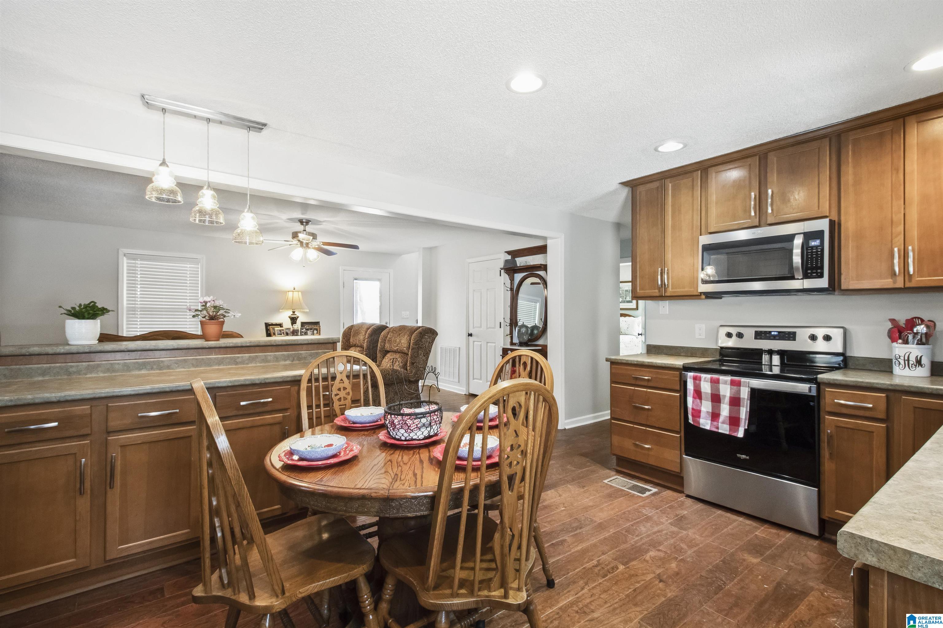 7180 Groundhog Road Morris, AL 35116 - Photo 6 of 38