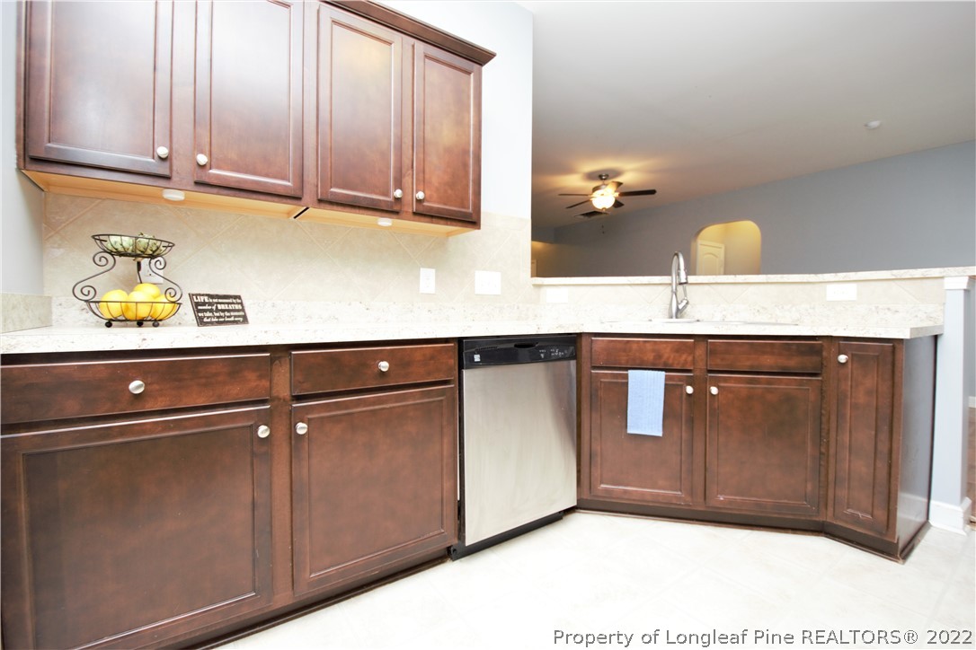 140 Meherrin Loop Raeford, NC 28376 - Photo 7 of 21 Gallery Image 7
