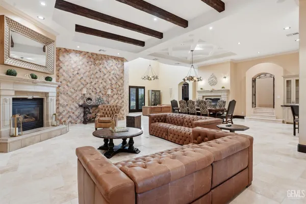 $2,500,000 | Undisclosed Address, Bakersfield, CA 93314