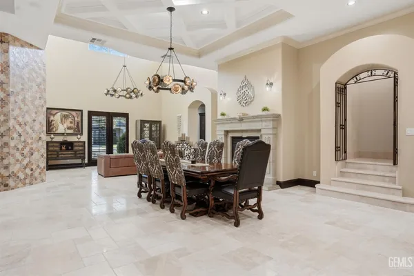 $2,500,000 | Undisclosed Address, Bakersfield, CA 93314