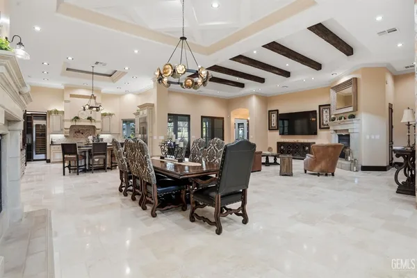 $2,500,000 | Undisclosed Address, Bakersfield, CA 93314