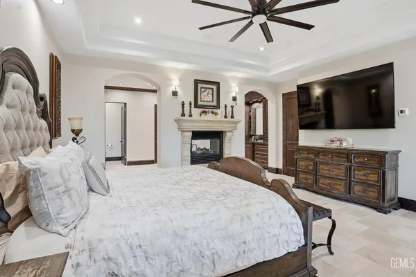 $2,500,000 | Undisclosed Address, Bakersfield, CA 93314