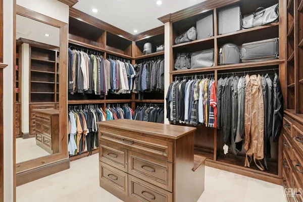 $2,500,000 | Undisclosed Address, Bakersfield, CA 93314