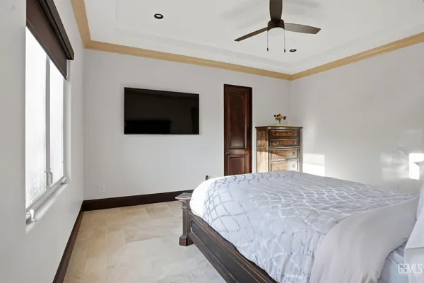 $2,500,000 | Undisclosed Address, Bakersfield, CA 93314