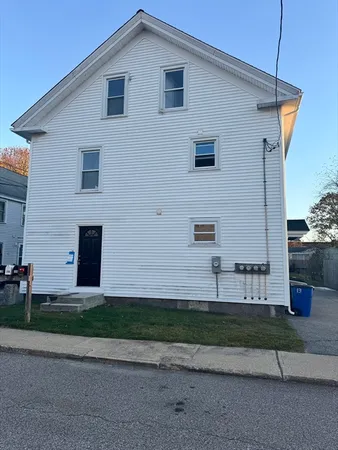 $2,000 | 15 Ives Street, Unit B, Blackstone, MA 01504