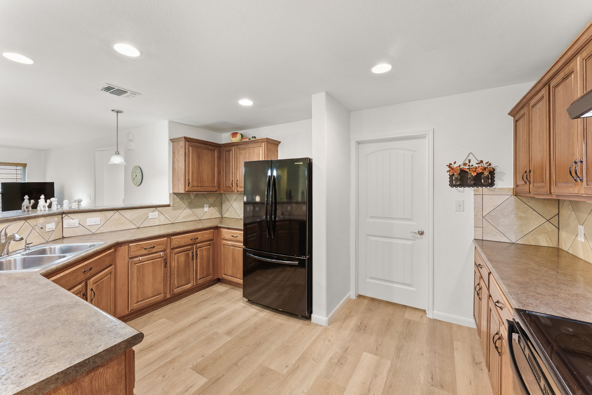 11405 Barns Trail Austin, TX 78754 - Photo 4 of 23