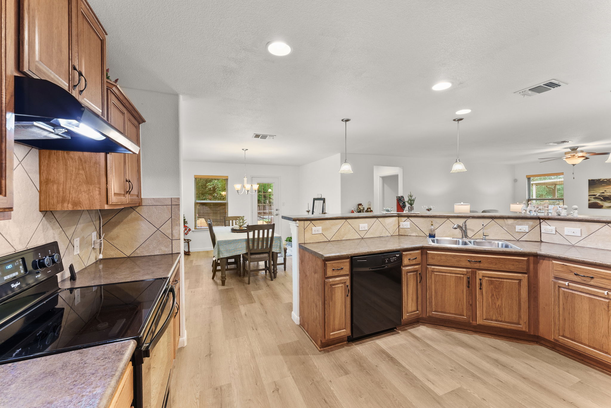 11405 Barns Trail Austin, TX 78754 - Photo 6 of 23