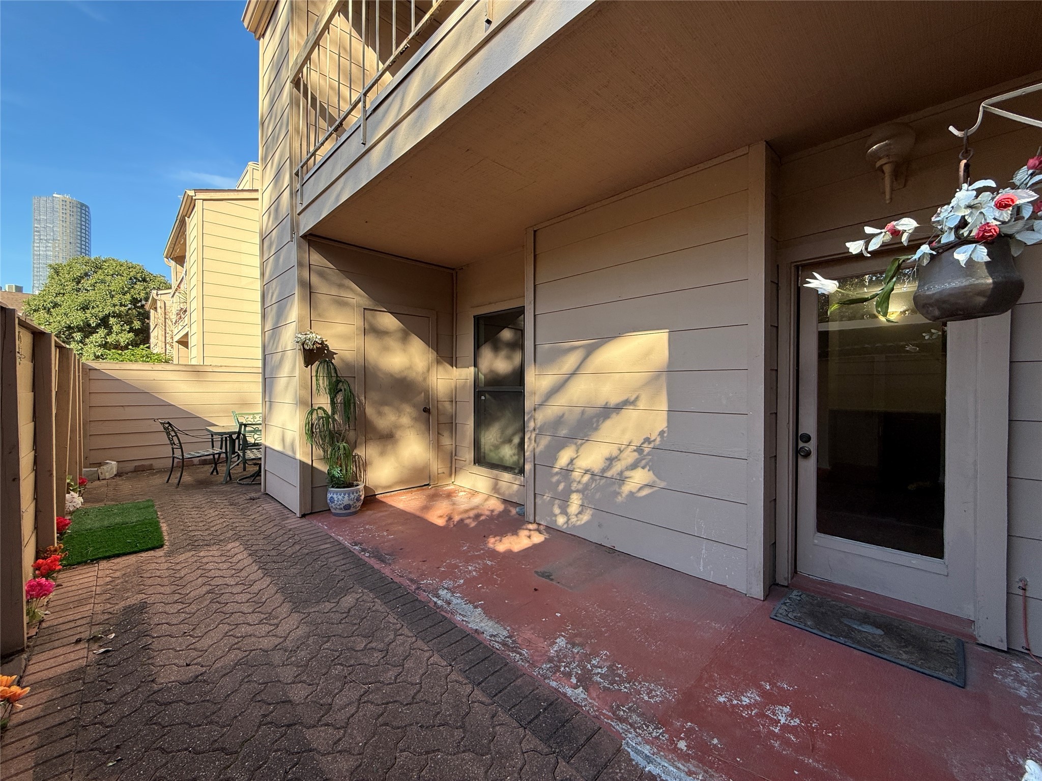 2125 Augusta Drive, Unit 83 Houston, TX 77057 - Photo 32 of 34