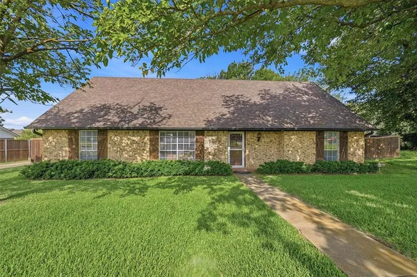 $2,500 | 720 Blanton Drive, Sherman, TX 75092