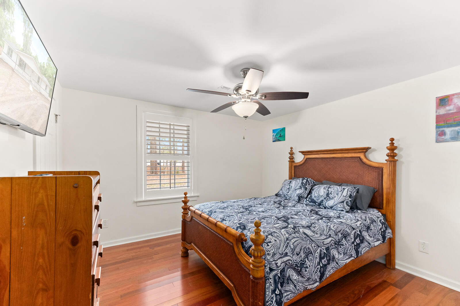 1729 North Highway 17 Mount Pleasant, SC 29464 - Photo 12 of 18 Bedroom 2