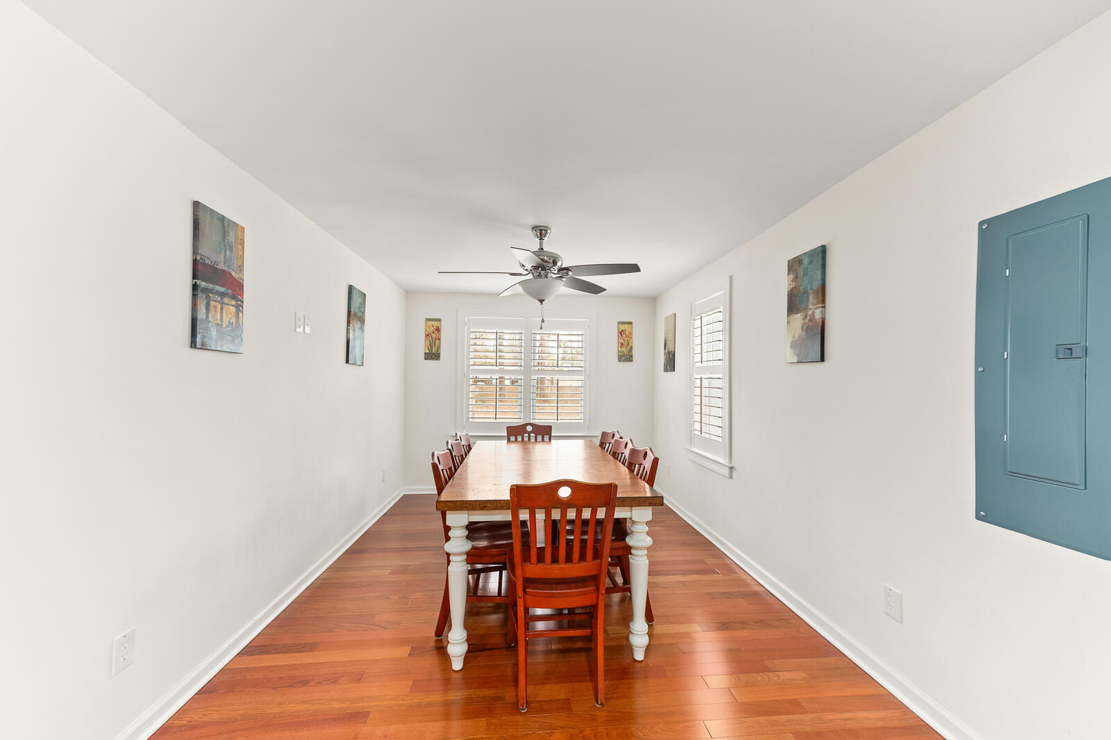 1729 North Highway 17 Mount Pleasant, SC 29464 - Photo 6 of 18 Dining Room
