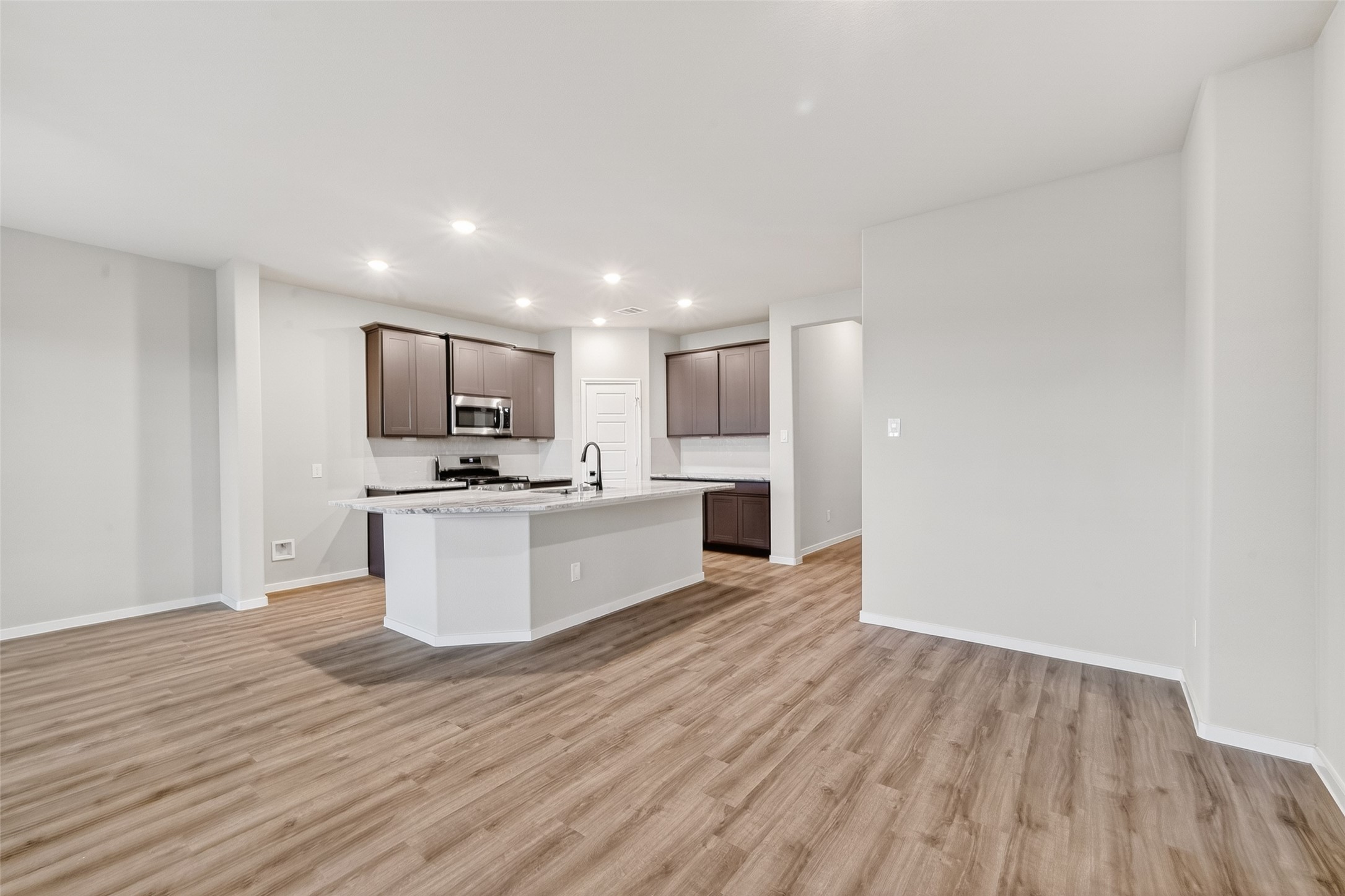 20915 Attalos Stoa Road Crosby, TX 77532 - Photo 15 of 36