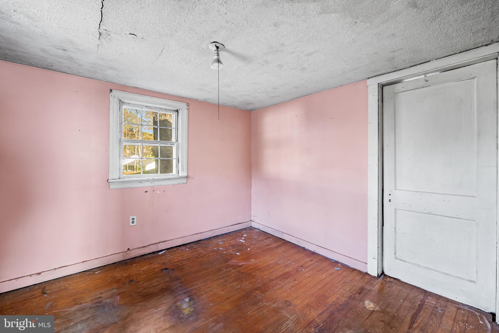 5615 Bartholow Road Sykesville, MD 21784 - Photo 9 of 29