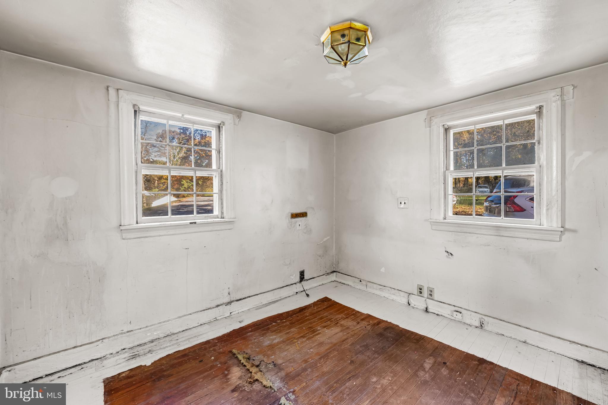 5615 Bartholow Road Sykesville, MD 21784 - Photo 10 of 29