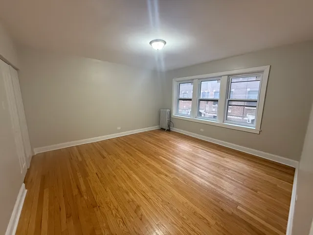 $1,450 | 104 Lincoln Avenue, Unit 1E, Riverside, IL 60546