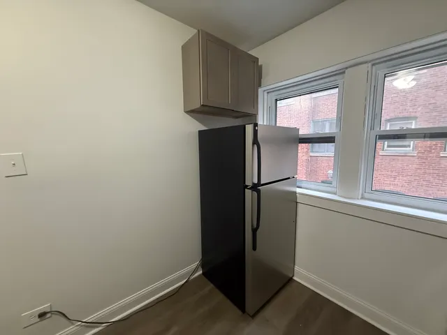 $1,450 | 104 Lincoln Avenue, Unit 1E, Riverside, IL 60546