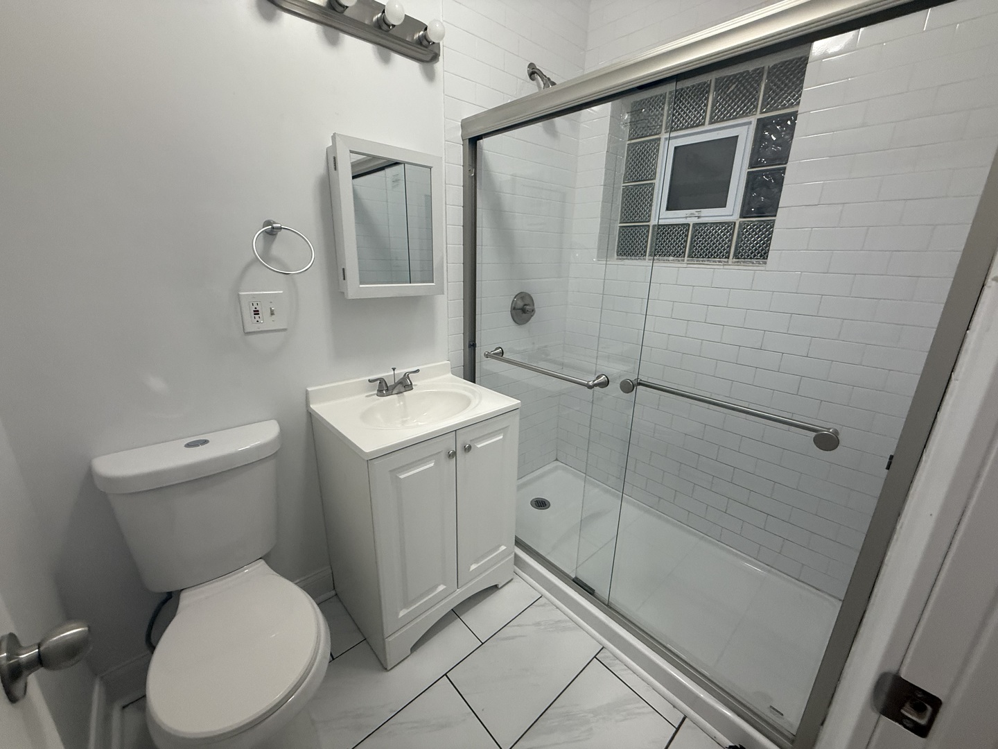 104 Lincoln Avenue, Unit 1E Riverside, IL 60546 - Photo 10 of 10