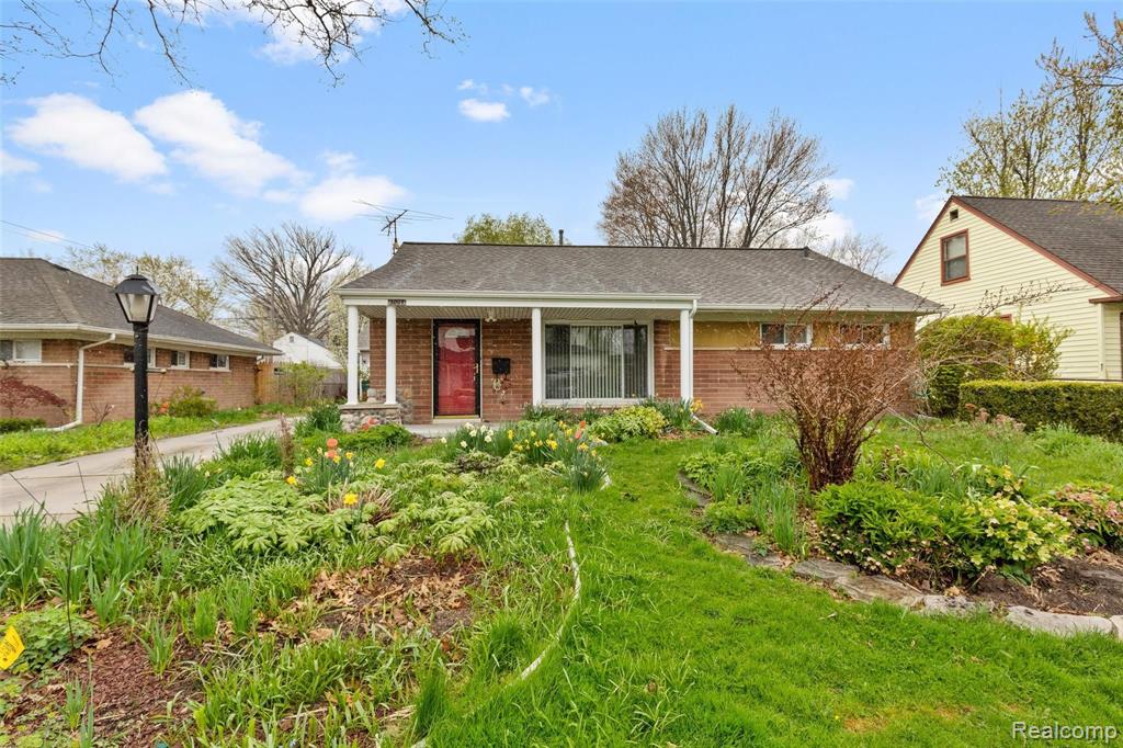 3009 Harvard Road Royal Oak, MI 48073 - Photo 1 of 19