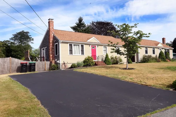 $399,900 | 7 Highview Terrace, Unit 7, Bridgewater, MA 02324