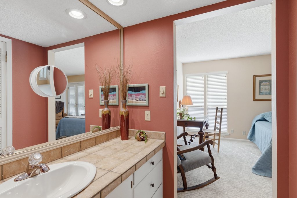 3500 Enfield Road, Unit E Austin, TX 78703 - Photo 29 of 40 Each bath has their own private vanity.