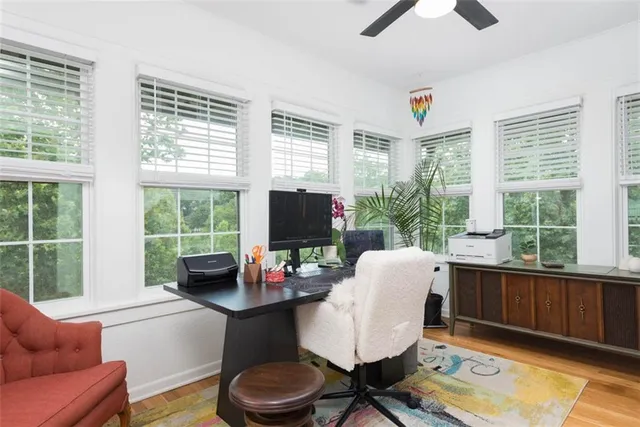 $1,950,000 | 1120-1124 Ward Parkway, Kansas City, MO 64112