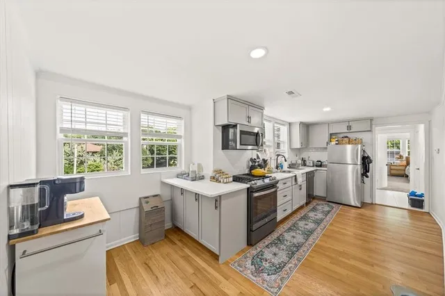 $1,950,000 | 1120-1124 Ward Parkway, Kansas City, MO 64112