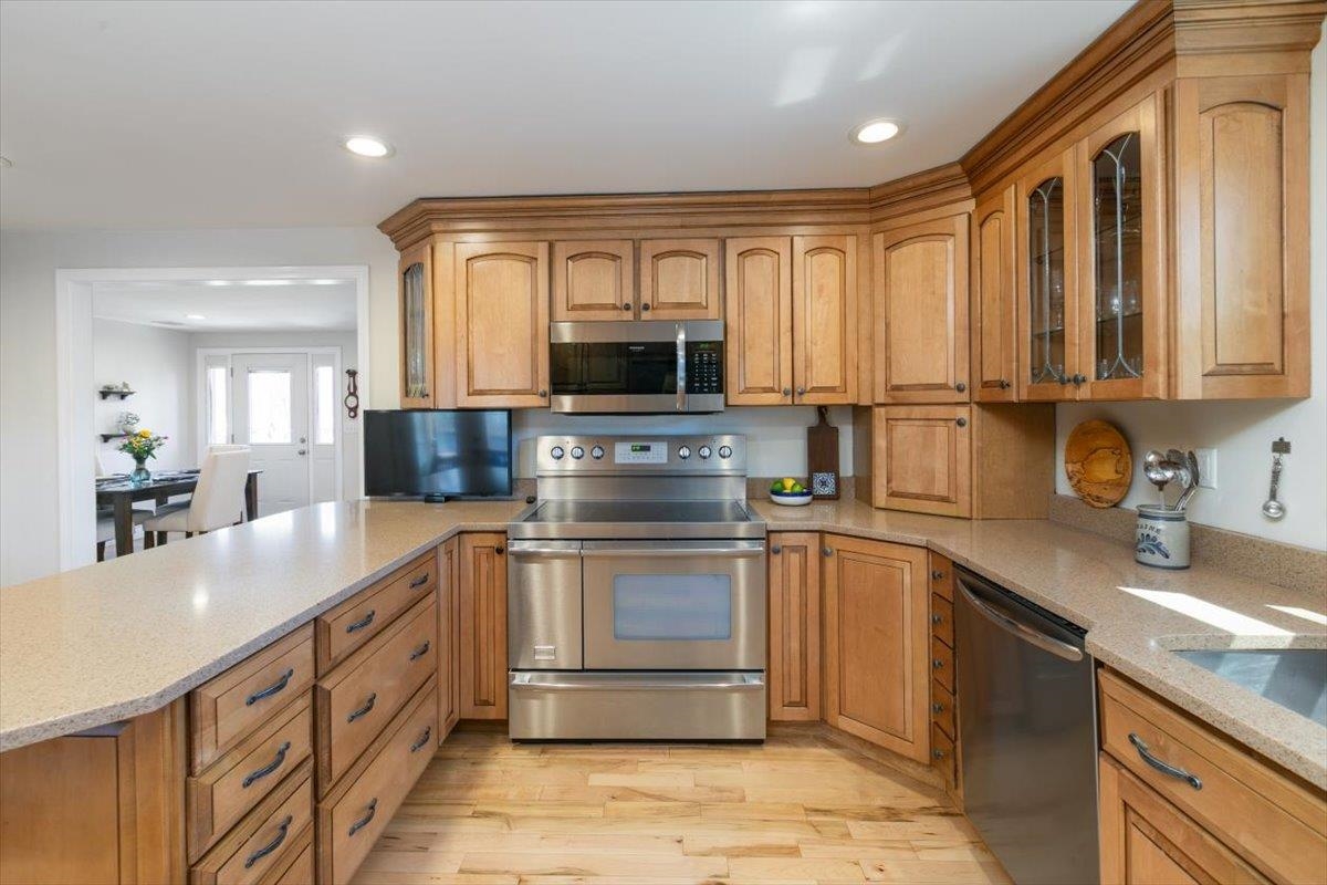 24 Taylor River Estates Hampton, NH 03842 - Photo 12 of 46